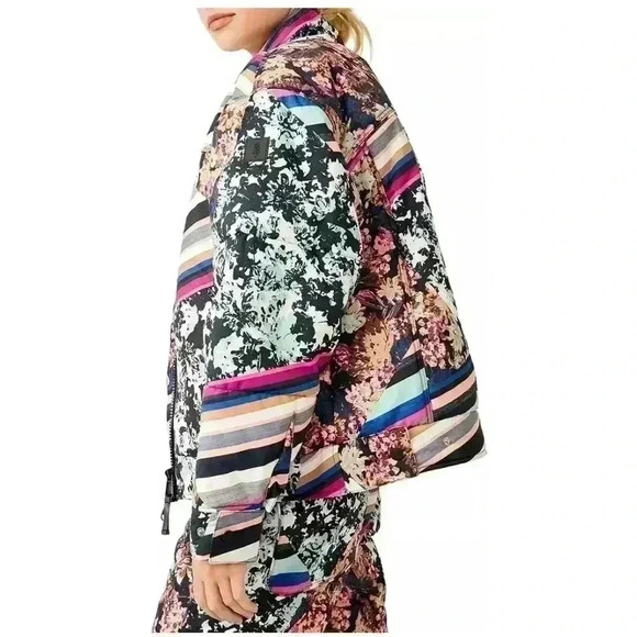 FP Movement Women's Bunny Slope Printed Puffer Jacket‎ Size M NWOT - Picture 4 of 16